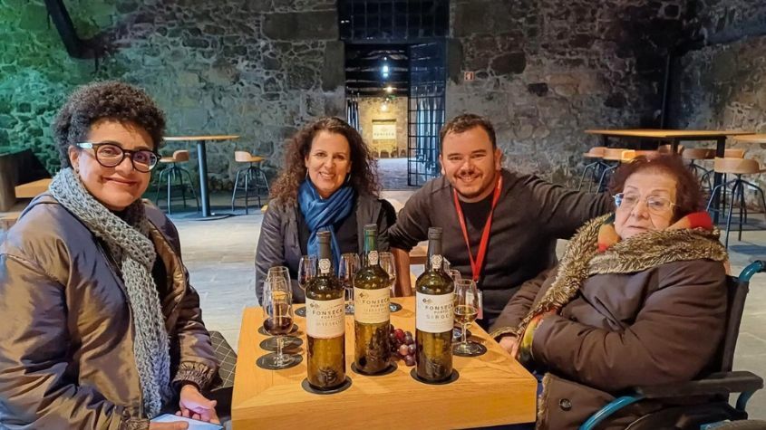 Family at a wine tasting with Living Private Tours