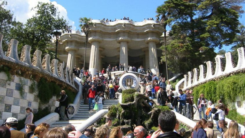 Fila Park Guell em Barcelona
