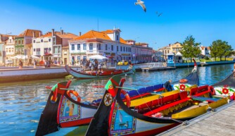 Passeio de Barco Moliceiro em Aveiro