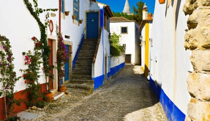 Ruas da Vila de Óbidos - Living Private Tours