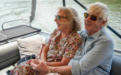 Couple faisant une croisière Premium sur le Douro - Living Private Tours